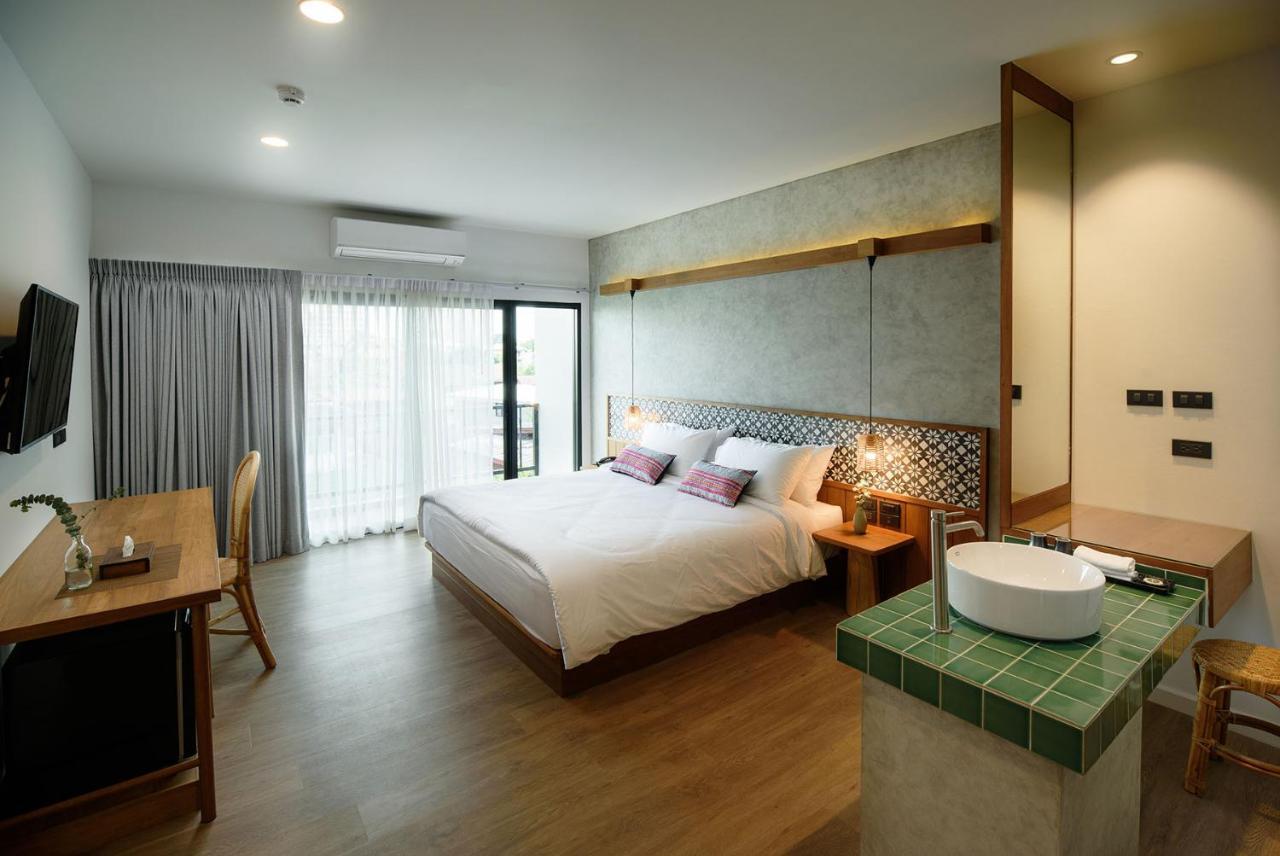 Himku Hotel - Adult Only Chiang Mai Exterior photo