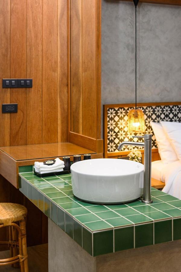 Himku Hotel - Adult Only Chiang Mai Exterior photo